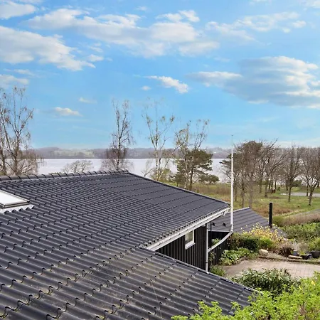 Panoramic Retreat In Andkaer Vig *